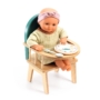 Kép 2/2 - Babaetetés - Etetőszék játékbabáknak - Baby chair - Djeco Pomea